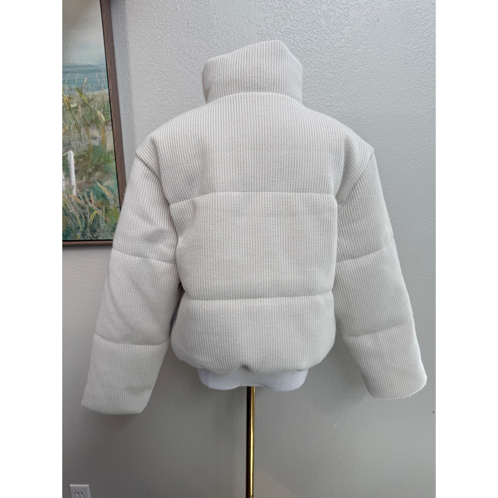 AE Cropped Sweater‎ Puffer Jacket  NWT - Picture 4 of 8